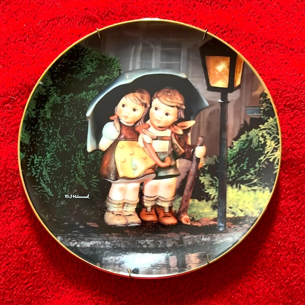 Vintage M.J. Hummel Stormy Weather 1992 Collector Plate with Spring Hanger